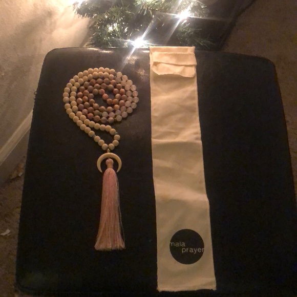 Mala prayer beads - Picture 3 of 3